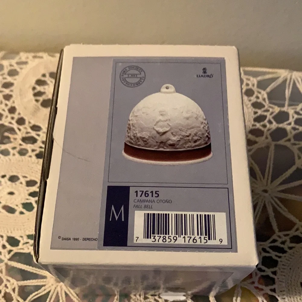 Lladro 1993 Porcelain Fall Bell Ornament Vintage Retired w/ Box White Ta… - Picture 5 of 6